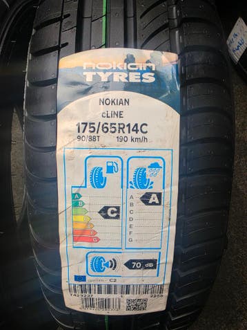 175/65r14C 90/88T Nokian 2 stuks nieuwe banden, Ophalen, 14 inch, 175 mm, Nieuw