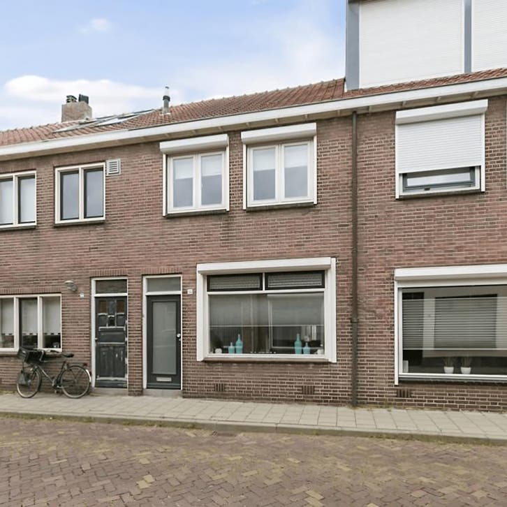 Huis in Tilburg gevonden voor €1800,- pm, Huizen en Kamers, Huizen te koop