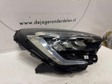 RENAULT CLIO V 5  KOPLAMP LED PURE VISION RECHTS 260100902R, Ophalen, Gebruikt, Renault