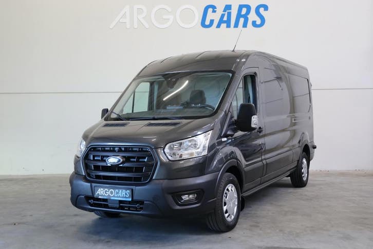 Ford Transit 330 2.0 TDCI L3/H2 AUTOMAAT CAMERA TREKHAAK DRI, Auto's, Bestelauto's, Dealer onderhouden, Lease, Zwart, Automaat