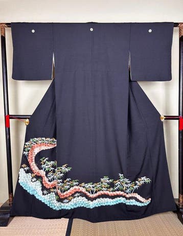Volledig geborduurde decoratieve Tomesode-kimono - GEEN