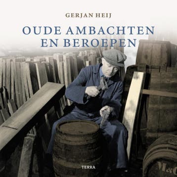 Oude ambachten en beroepen 9789058978424 G. Heij, Verzenden, Zo goed als nieuw, G. Heij