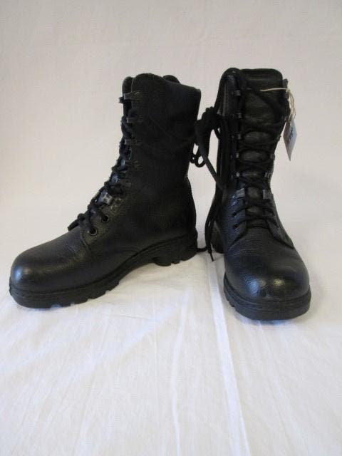 Originele Legerkisten   dienstkistjes merk Bata (schoenen), Kleding | Heren, Schoenen, Nieuw, Ophalen of Verzenden