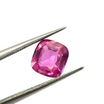 Zonder minimumprijs Paars, Roze Saffier - 1.01 ct -, Nieuw