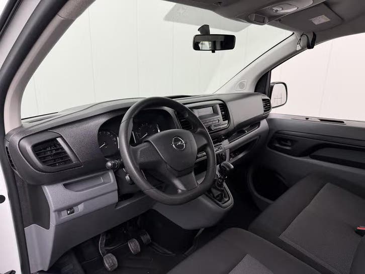 Opel Vivaro Combi 1.5CDTI Mpv 2021   Diesel, Auto's, Euro 6, Wit, Nieuw, Te koop
