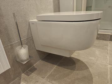 Duravit Wandcloset Balcoon hangend toilet randloos - 0011, Doe-het-zelf en Verbouw, Sanitair, Ophalen, Nieuw, Toilet