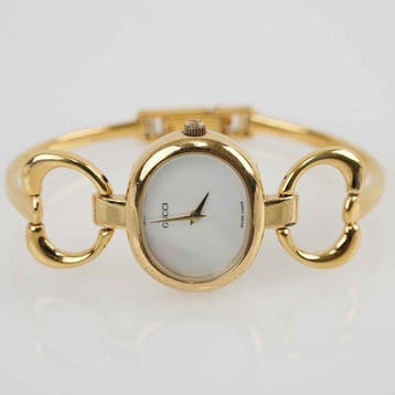 Gucci - 1600 Ladies Gold-Tone Bangle Bracelet Watch White, Nieuw