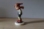 Goebel - Beeldje - Hummel jongen met sjaal - TMK5 -