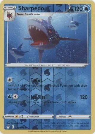 Sharpedo 036/203 reverse holo (Evolving Skies), Ophalen of Verzenden, Nieuw, Losse kaart, Foil