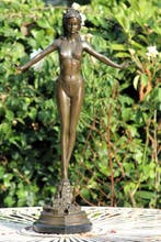 sculptuur, woman in bikini - 70 cm - brons marmer