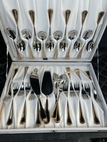 gottiinghen - Tafelservies voor 12 (12) - set taart 8/10,