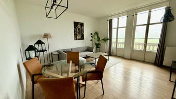 Appartement te huur aan Van Hogenhoucklaan in Den Haag, Zuid-Holland