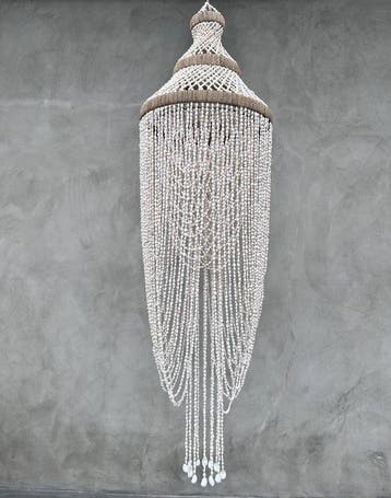 NO RESERVE PRICE - SL05 - Stunning Shell Chandelier -