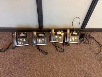 Yealink T41P bureautelefoon 4 stuks, Computers en Software, Nieuw