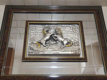 J. Chirico - J. Chirico - Wandspiegel - aluminium repoussé -