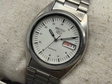 Seiko - Seiko 5 Automatic Day-Date - Zonder minimumprijs -