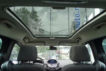 Ford B-Max 1.6 Ti-vct Automaat Panodak Navi Camera Clima LMV, Auto's, Automaat, Dealer onderhouden, Stof, Zwart