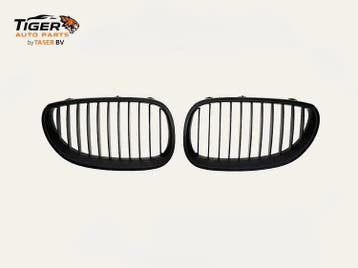 BMW E60 E61 LCI Grille Set Zwart Chroom 2007-2010, Nieuw, Voor, BMW, Motorkap