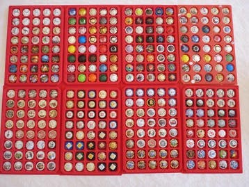 Themacollectie - 320 champagnecapsules. - Champagnes de