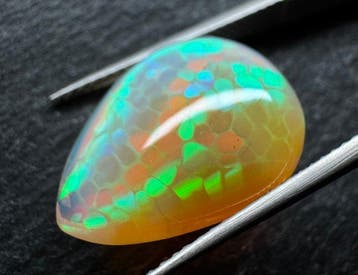 Opaal Cabochon- 1.71 g