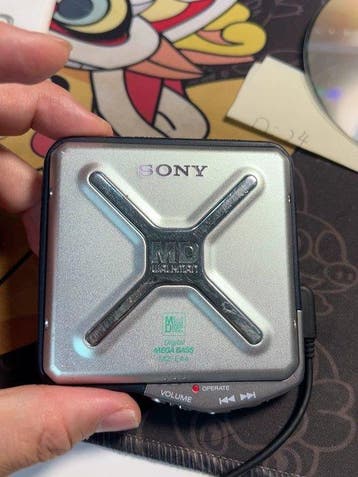 Sony - MZ-E44 Portable MiniDisc Player Walkman, Nieuw