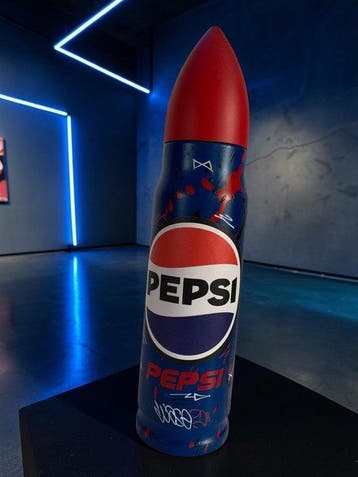 WASE - Speelgoed figuur PEPSI COLA CUSTOM - 2020+ -, Antiek en Kunst