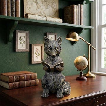 Beeld, Charming Antique Style Reading Fox Figurine