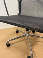 15X Refurbished Vitra Eames Ea 117 Bureaustoel, Verzenden, Zwart, Zo goed als nieuw, Bureaustoel