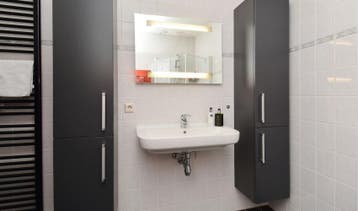 Te Huur 3 Kamer Appartement Melis Stokelaan In Den Haag, Huizen en Kamers, Huizen te huur, Den Haag, Den Haag, Direct bij eigenaar