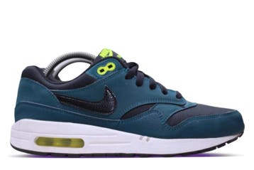 Nike Air Max 1 GS Dark Sea • 40, Kleding | Heren, Schoenen, Ophalen of Verzenden, Nieuw, Nike, Sneakers of Gympen