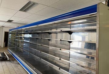 Wandkoeling met RVS binnenzijde en schappen 375cm, zonder, Gebruikt