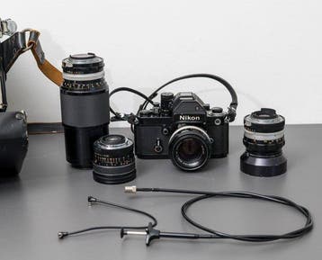Nikon F2 Photomic – Spiegelreflexcamera met 4 objectieven,, Nieuw