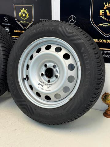 Org. 2 stuks Opel Combo bj2024 stalen velgen met All-Seasons, Auto-onderdelen, Banden en Velgen, 16 inch, Banden en Velgen, 205 mm