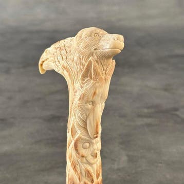 Snijwerk, NO RESERVE PRICE - Stunning animals totem carving, Antiek en Kunst
