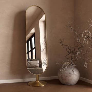 *WOONWINKEL* Kare Design Curve Staande Spiegel Messing, Huis en Inrichting, Woonaccessoires | Spiegels, Verzenden, Nieuw