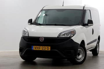 Fiat Doblò Cargo 1.6 MultiJet 105pk L1H1 Airco/Navi 10-2020, Gebruikt, Euro 6, Wit, Dealer onderhouden