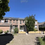 Huis in Kerkrade gevonden voor €1350,- pm, Huizen en Kamers, Garages en Parkeerplaatsen