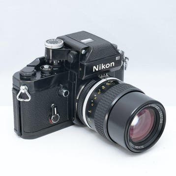 Nikon F2 Photomic DP-1 + Ai NIKKOR 135mm F3.5 Analoge camera, Nieuw