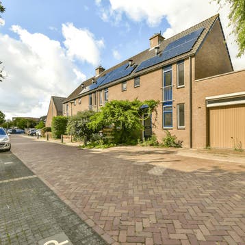 Huis in Sassenheim gevonden voor €1700,- pm, 50 m² of meer, Overige regio's