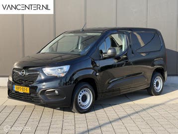 Opel Combo 1.5D 102PK Apple Carplay Airco Zwart Cruise Euro6, Stof, Gebruikt, Zwart, Lease