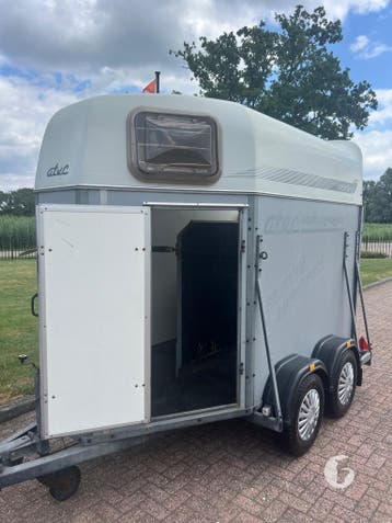 Leuke Atec 2 paards paardentrailer!, Ophalen, Zo goed als nieuw