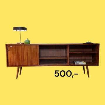 Vintage dressoirs uit de jaren 60, Zo goed als nieuw