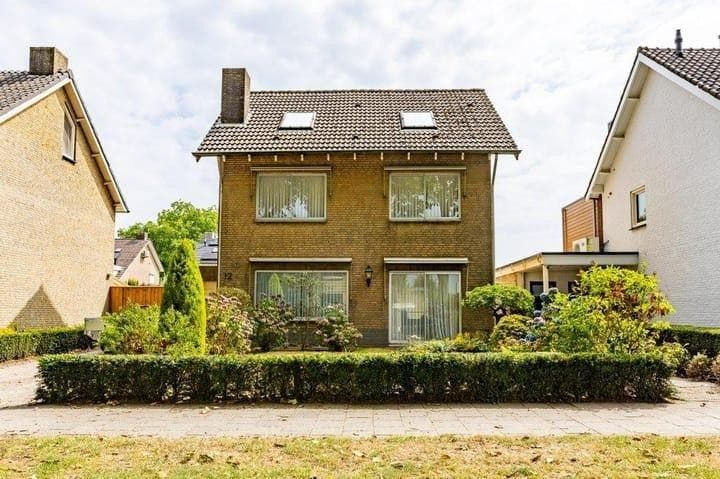 Te huur: Huis J. F. Kennedylaan in Hilvarenbeek, Huizen en Kamers, Huizen te huur, Noord-Brabant