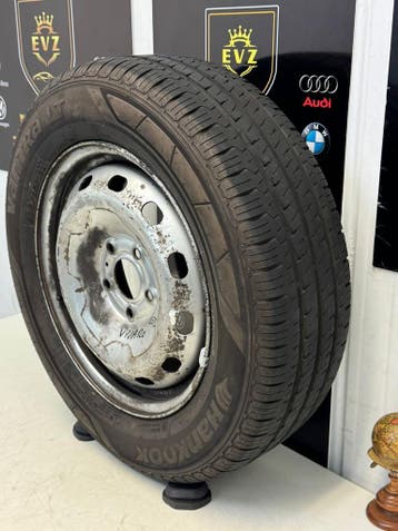 1 stuk Opel Vivaro 2015 205/65R16C Reservewiel 5x114,3, Auto-onderdelen, Gebruikt, 16 inch, Banden en Velgen, 205 mm