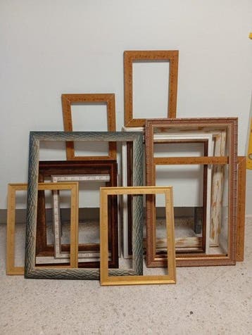 Vitrinelijst (12) - Lindehout, Vurenhout - Vintage gouden