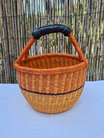 Fairtrade Ghana baby mandje oranje, Mand, Verzenden, Rond, Nieuw