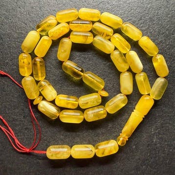 Natuurlijke gehele steen Baltische amber rozenkrans, wit