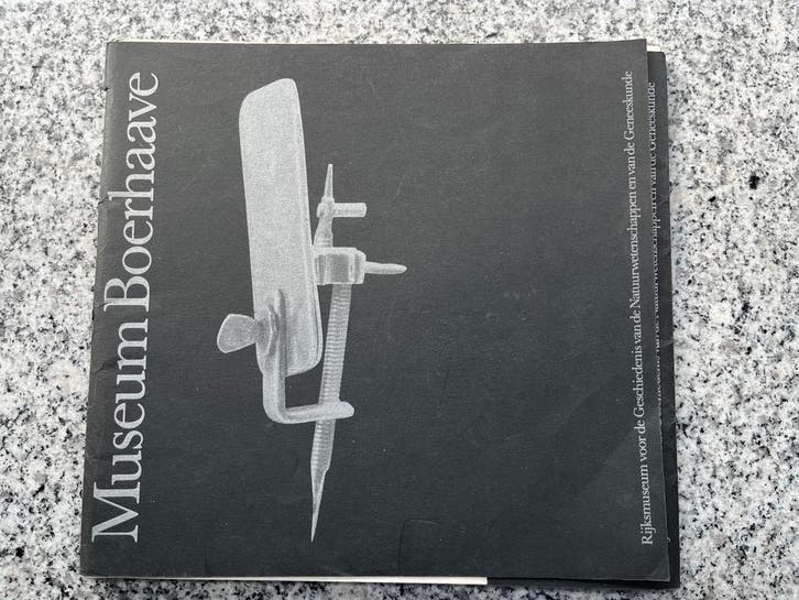 Museum Boerhaave - Leiden, Boeken, Wetenschap, Natuurwetenschap, Gelezen, Verzenden