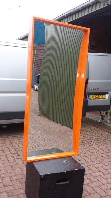 Oranje lachspiegel (kjh95), Hobby en Vrije tijd, Feestartikelen, Ophalen of Verzenden, Nieuw, Versiering, Overige
