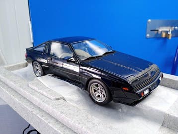 LS Collectibles 1:18 - Model sportwagen - Mitsubishi Starion, Hobby en Vrije tijd, Nieuw